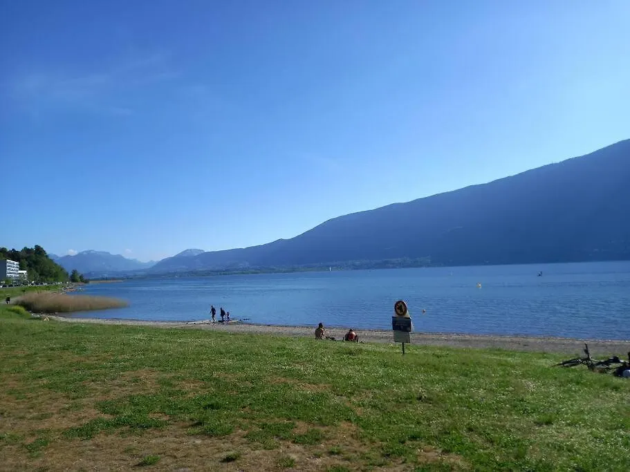 Aix Les Bains Bel Appartement 3 Pieces Face Au Lac エクスレバン 0*,
