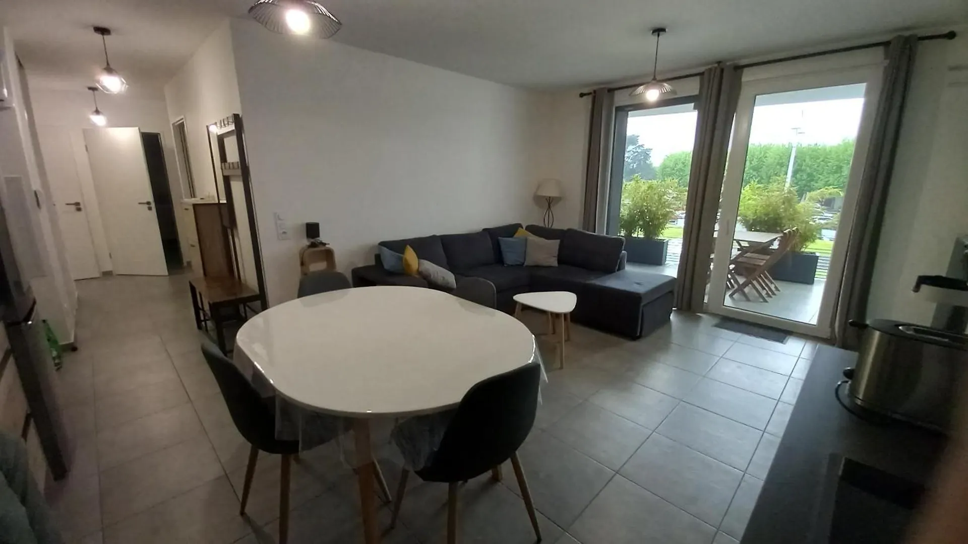 アパート Aix Les Bains Bel Appartement 3 Pieces Face Au Lac エクスレバン フランス
